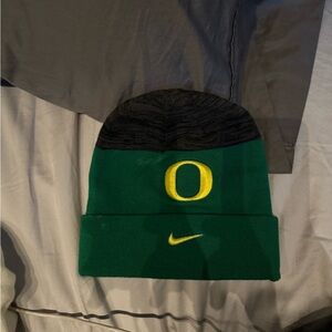 Oregon beanie